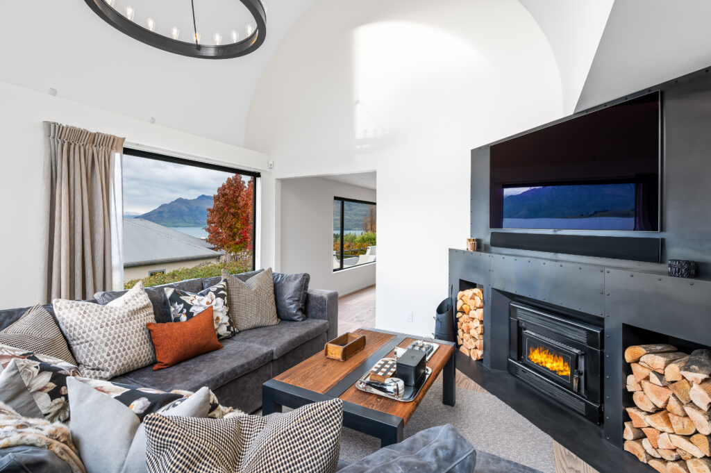 Karearea Luxury Villa